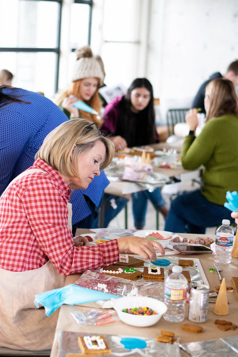 Gingerbread House Workshop - Highland Gardens - November 29th